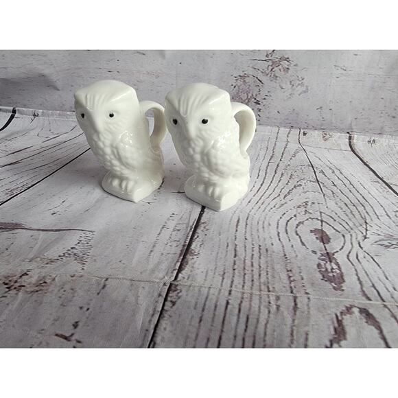 White Ceramic Owl Napkin Rings Set of 2 Replacement Pieces Made In Taiwan - Picture 1 of 10